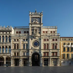 san-marco-boutique-rr.hotelinveneto.com/